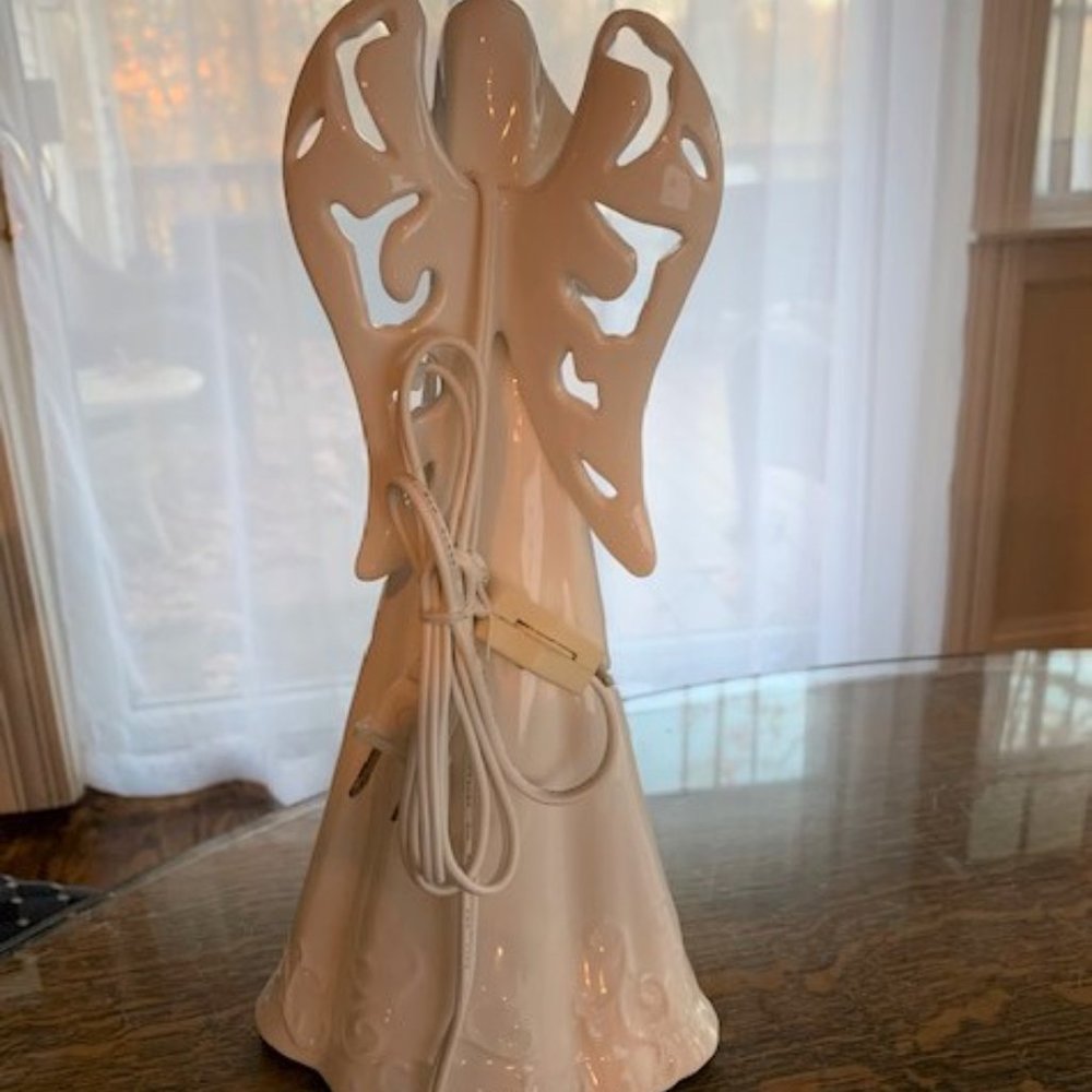 NWOT White Ceramic Light Up Angel holding Baby - Picture 4 of 4